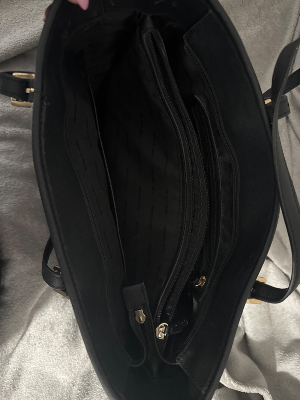 Mk jet set tote - Picture 2 of 3